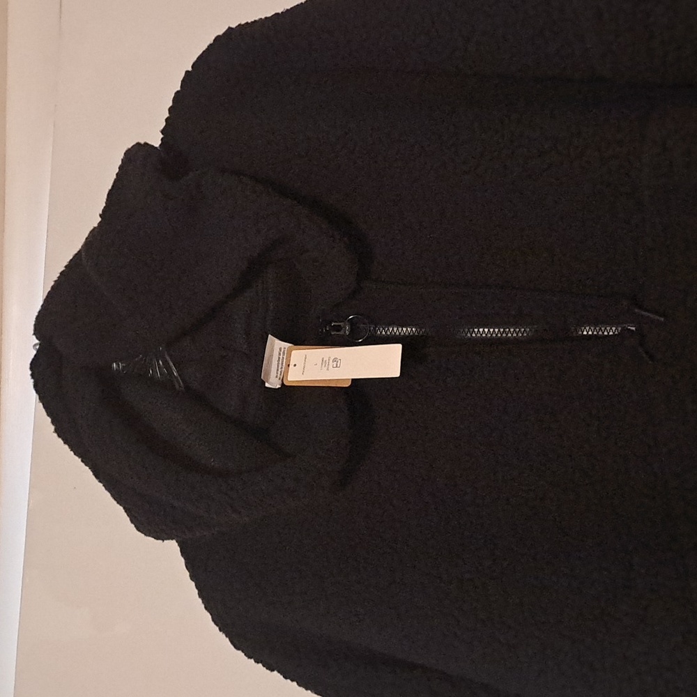 Black pink sherpa L